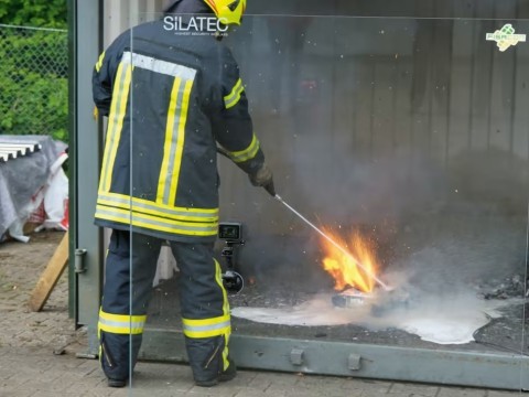 extinguishable